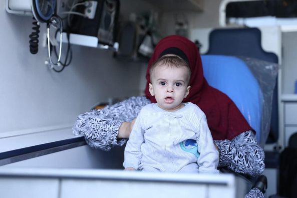 الصحة المصرية تستقبل 12 طفلا من المصابين بالسرطان من غزة لتلقي العلاج 2