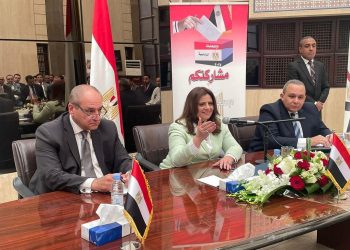 وزيرة الهجرة: مصر دولة عظيمة مستقبلها الآن بايديكم والمرحلة القادمة دقيقة تحتاج لـ قيادة حكيمة