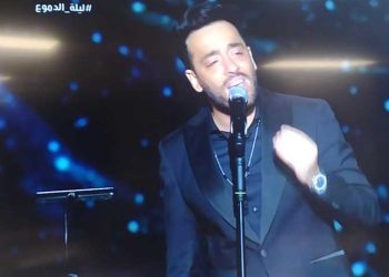 رامي جمال يفتتح "ليلة الدموع 2" ويوجه رسالة للسعوديين: سقفوا لنفسكم كل مرة بقف قدامكم ببقى مبسوط 2