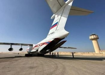 مطار العريش يستقبل 7 طائرات مساعدات من 5 دول تمهيدا لنقلها لـ غزة