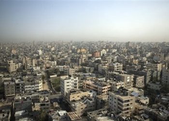 اتصالات مصرية قطرية لتمديد الهدنة في غزة يومين إضافيين