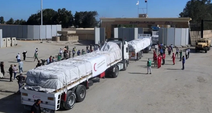 دخول 349 شاحنة مساعدات من مصر لـ قطاع غزة