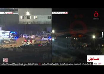 جيش الاحتلال يطلق قنابل مسيلة للدموع أمام سجن عوفر