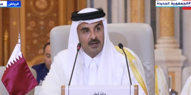 أمير قطر يهنئ بوتين بفوزه بفترة رئاسية جديدة ويعرب عن أمله في مواصلة تطوير العلاقات بين البلدين