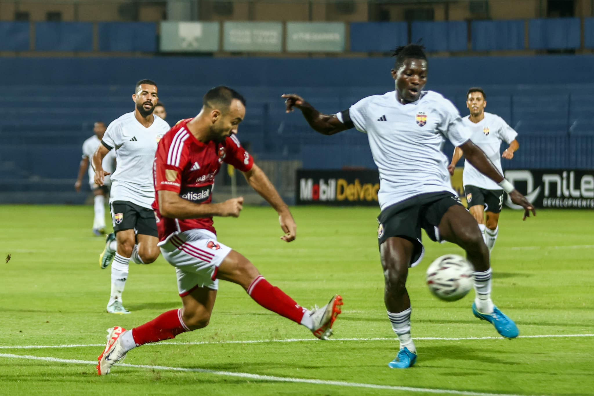 موعد عودة الدوري المصري 