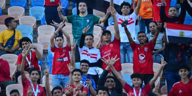 حافلات مجانية لنقل الجماهير لمؤازرة المنتخب في كأس "عاصمة مصر" 1
