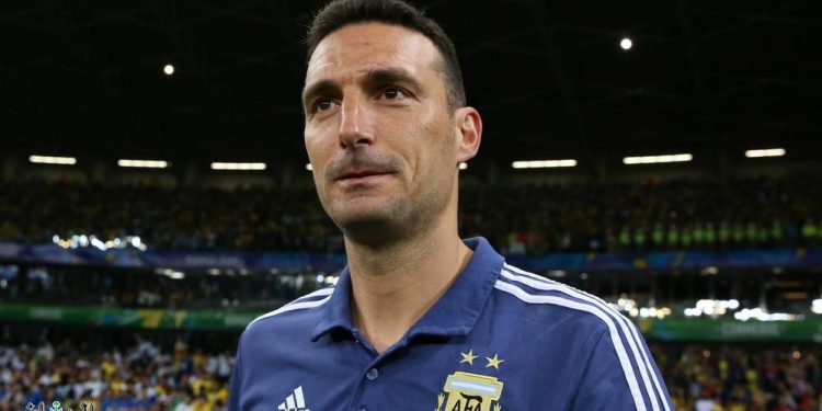 رغم الفوز على البرازيل.. سكالوني يثير الجدل حول مستقبله مع منتخب الأرجنتين 1