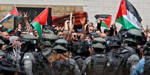 اشتباكات بين فلسطينيين والاحتلال الإسرائيلي في مخيم الفارعة بالضفة الغربية