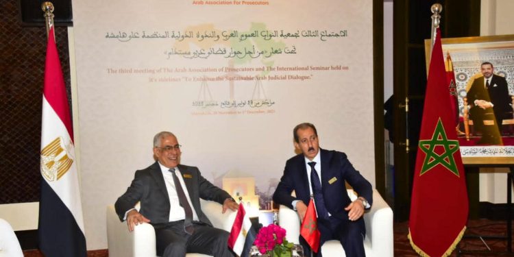 النائب العام يلتقي رئيس النيابة العامة للمملكة المغربية