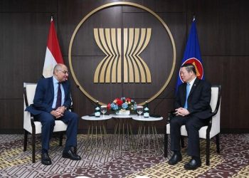 لقاء سفير جمهورية مصر العربية في جاكرتا بالأمين العام للآسيان 3