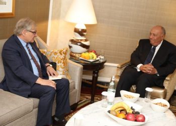 وزير الخارجية يجتمع مع المبعوث الأمريكي لـ ليبيا