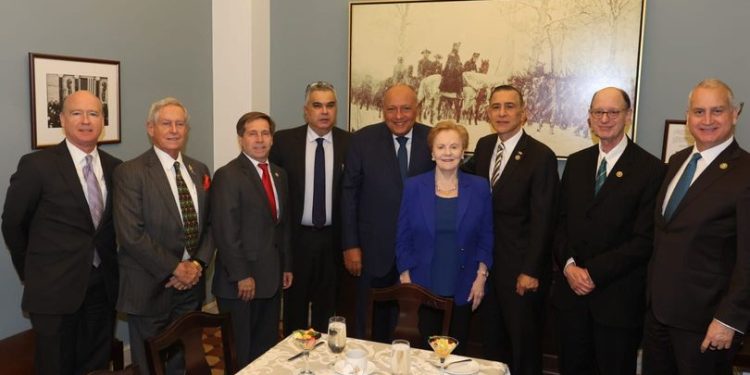 وزير الخارجية يشارك في إفطار عمل مع مجموعة أصدقاء مصر بالكونجرس الأمريكي 1