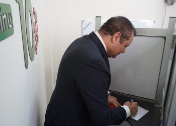 الدكتور أحمد طه يدلي بصوته في الاستحقاق الدستوري لانتخابات الرئاسة 2024