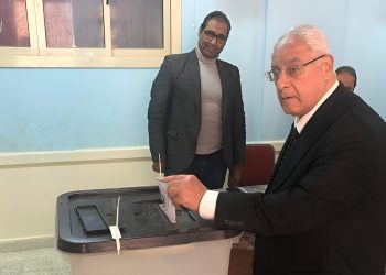 المستشار عدلي منصور يدلي بصوته في الانتخابات الرئاسية 2024 1