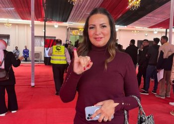 الإعلامية ريهام السهلي رئيسة قنوات dmc تدلي بصوتها في الإنتخابات الرئاسية 5