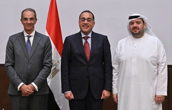 رئيس الوزراء يشهد توقيع مذكرة تفاهم للتعاون بين حكومتي مصر والإمارات في مجال بناء مراكز البيانات 1