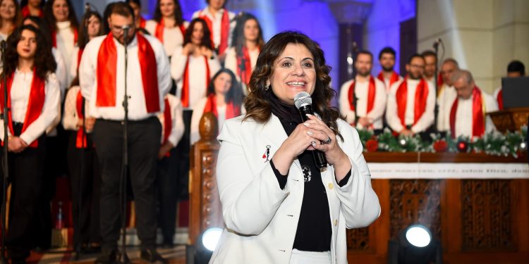 وزيرة الهجرة تشهد الاحتفال لعيد الميلاد المجيد بكنيسة السيدة العذراء بمصر الجديدة