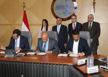 وزير النقل: مصر لاتبيع موانئها ومستمرون في تنفيذ المشروعات 2
