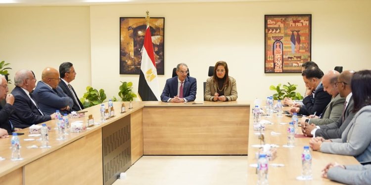 بروتوكول تعاون بين التخطيط والبريد لتنفيذ أنشطة محور التمكين الاقتصادى لتنمية الأسرة المصرية 1
