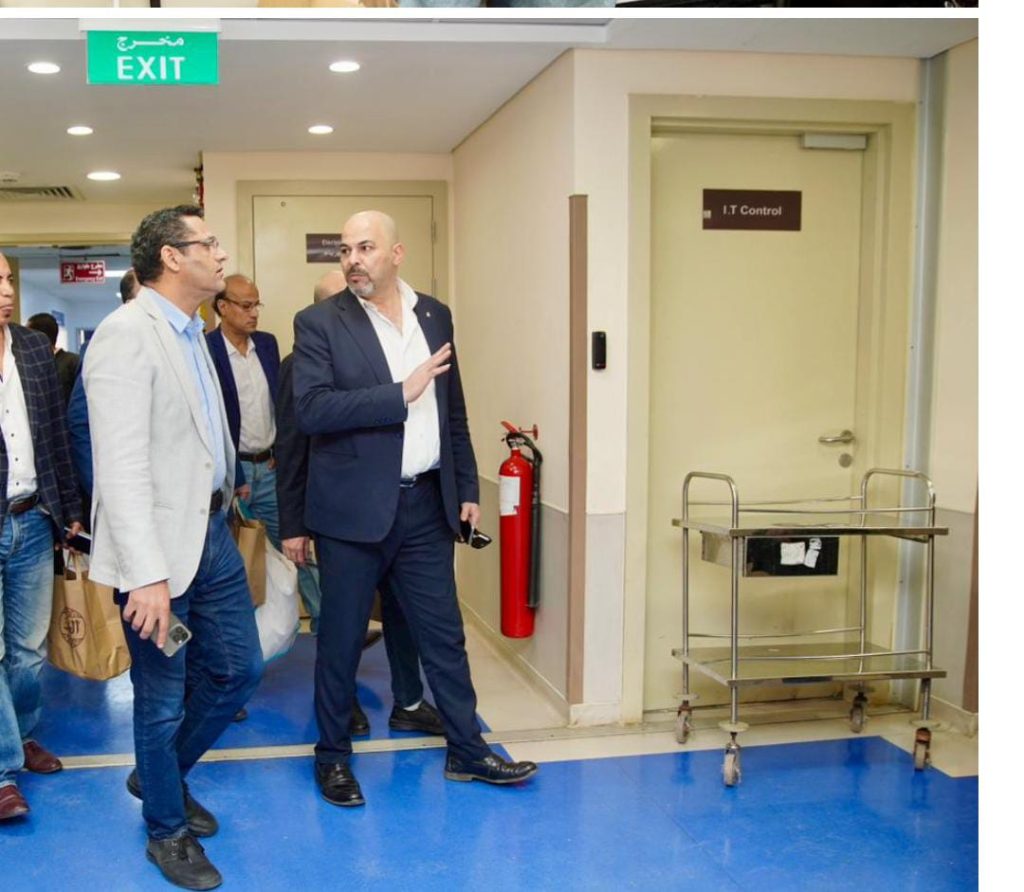 وفد من مجلس الصحفيين يزور الجرحى الفلسطينيين والأطفال المبتسرين "الخدج" فى مستشفيى معهد ناصر والعاصمة الإدارية 4