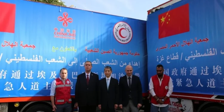 الصين ترسل 40 شاحنة مساعدات إغاثية لـ قطاع غزة