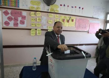 محمد معيط وزير المالية يدلي بصوته في الانتخابات الرئاسية 2024