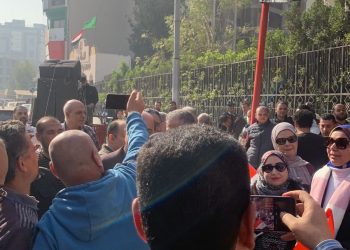 حشود للناخبين أمام اللجان بـ الإسكندرية