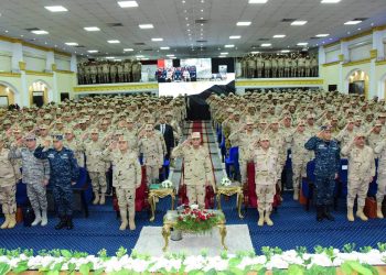 وزير الدفاع يشهد المرحلة الرئيسية لمشروع مراكز القيادة التعبوى بالمنطقة الجنوبية العسكرية 2