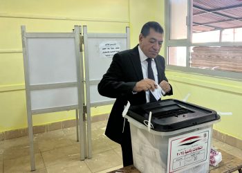 تزامننا مع آخر يوم للتصويت.. رئيس محكمة استئناف القاهرة يدلي بصوته في الانتخابات الرئاسية 1