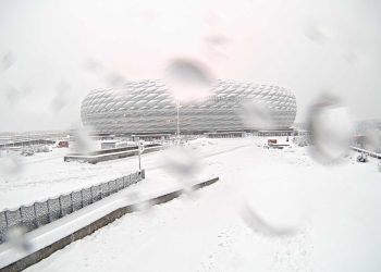"بسبب تساقط الثلوج".. إلغاء مباراة بايرن ميونح أمام يونين برلين بالدوري الألماني 1