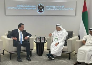 وزير الصحة يبحث مع نظيره الإماراتي تعزيز التعاون في مجال البحوث الصحية 1