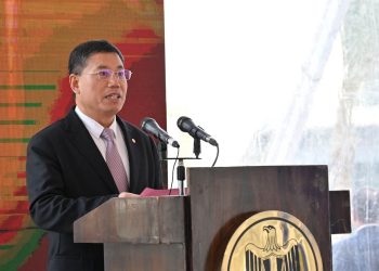 نائب رئيس شركة "CSCEC" الصينية: مشروع منطقة الأعمال المركزية سيصبح نموذجاً ورمزاً جديداً للتعاون بين مصر والصين 1