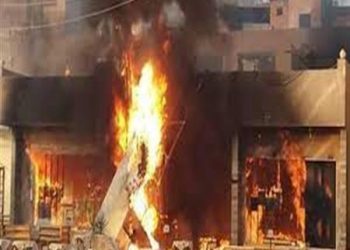 نشوب حريق هائل داخل سوبر ماركت بمنطقة دواجن حلوان 1