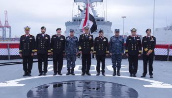 قائد القوات البحرية المصرية يلتقي آمر القوة البحرية الكويتية 1