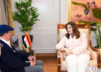 وزيرة الهجرة تستقبل خبيرا مصريا في الهندسة الحيوية بالولايات المتحدة الأمريكية