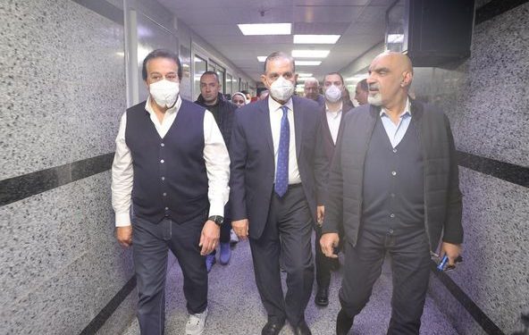 وزير الصحة يتفقد مستشفى العبور للتأمين الصحي بـ كفر الشيخ 1