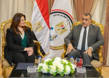 وزير الإنتاج الحربي يستقبل وزيرة الهجرة لبحث التعاون لدعم المصريين بالخارج