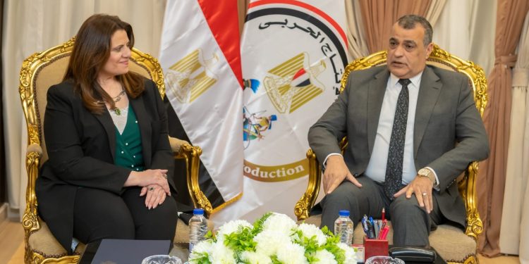 وزير الإنتاج الحربي يستقبل وزيرة الهجرة لبحث التعاون لدعم المصريين بالخارج