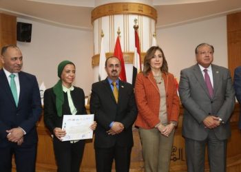 وزيرة الثقافة ونظيرها اليمني يشهدان ختام الورشة التدريبية لإعداد قوائم الحصر للتراث 5