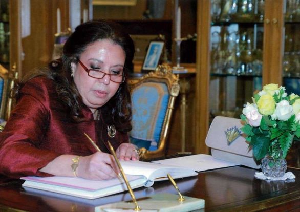 سفيرة مصر في تايلاند تقدم أوراق اعتمادها لـ ملك البلاد 2