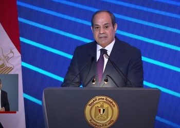السيسي: مصر ستبقى قوية بصمود وتضحيات أبنائها
