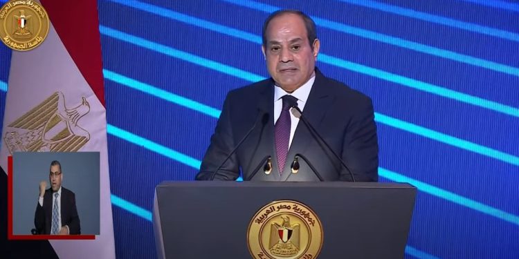 السيسي: مصر ستبقى قوية بصمود وتضحيات أبنائها