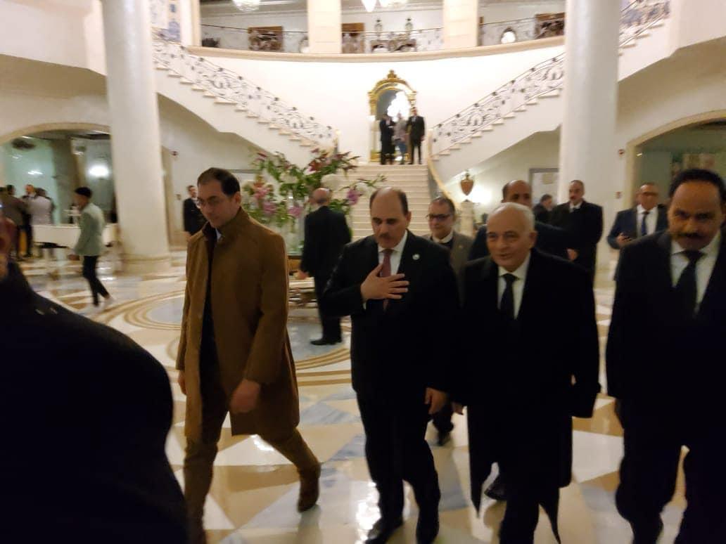 الحكومة على مائدة البرلماني.. وزراء ونواب يحتفلون بزفاف نجل زكريا حسان 8
