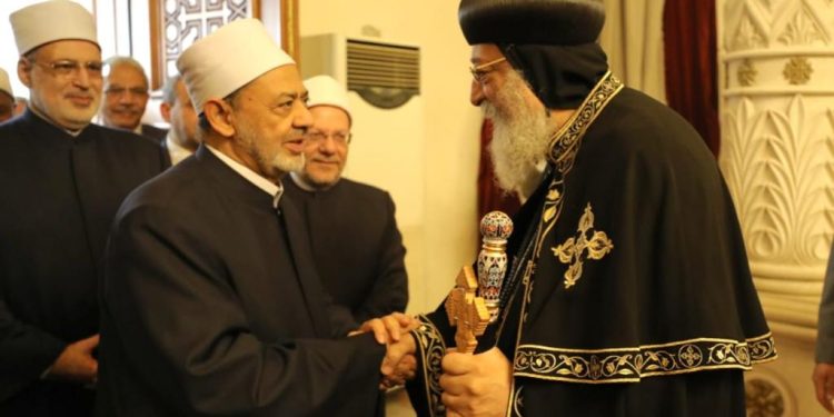 الهلال مع الصليب.. الإمام الأكبر والبابا تواضروس يشكلان لجنة لوقف العدوان على غزة