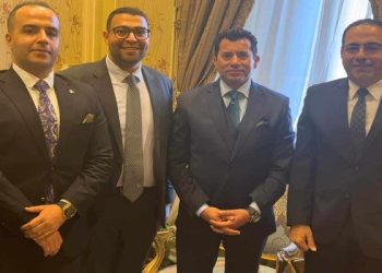 رئيس لجنة الشباب والرياضة يلتقي نائب رئيس الجالية المصرية بسويسرا 5