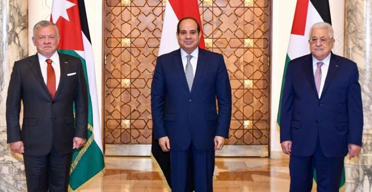 السيسي يتوجه إلى العقبة للمشاركة في القمة المصرية الأردنية الفلسطينية 1