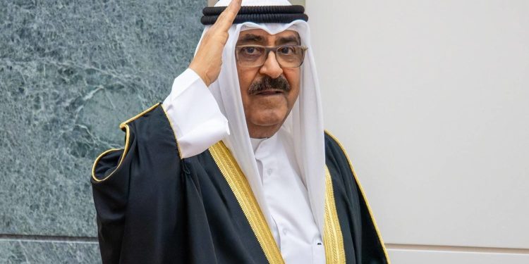 تكليف الشيخ أحمد عبد الله الصباح بتشكيل حكومة الكويت الجديدة 1