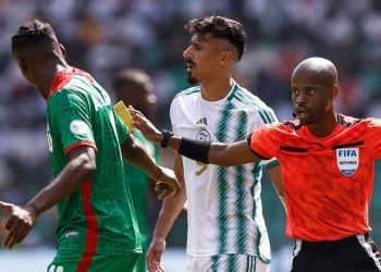 أمم أفريقيا.. منتخب الجزائر يتأخر أمام بوركينا فاسو بهدف في الشوط الأول 2