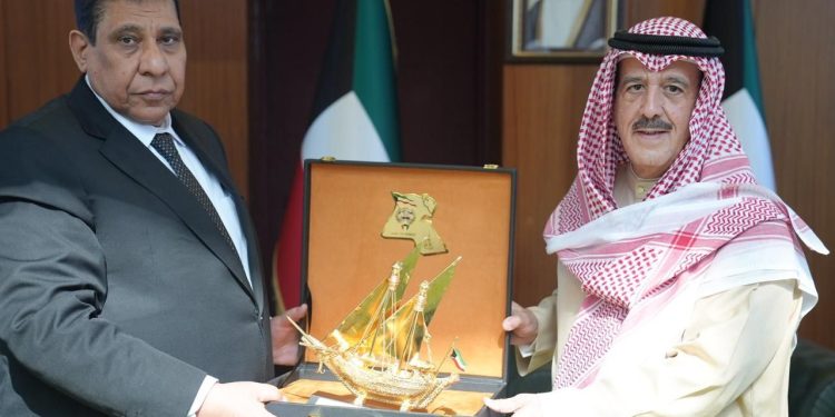 رئيس مجلس الدولة يترأس وفدا في زيارة رسمية للكويت لتعزيز وتبادل الخبرات