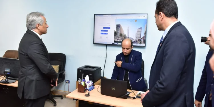 وزير العمل يشهد إطلاق البث الأولي للمنصة الإلكترونية للعمالة غير المنتظمة بالإسكندرية